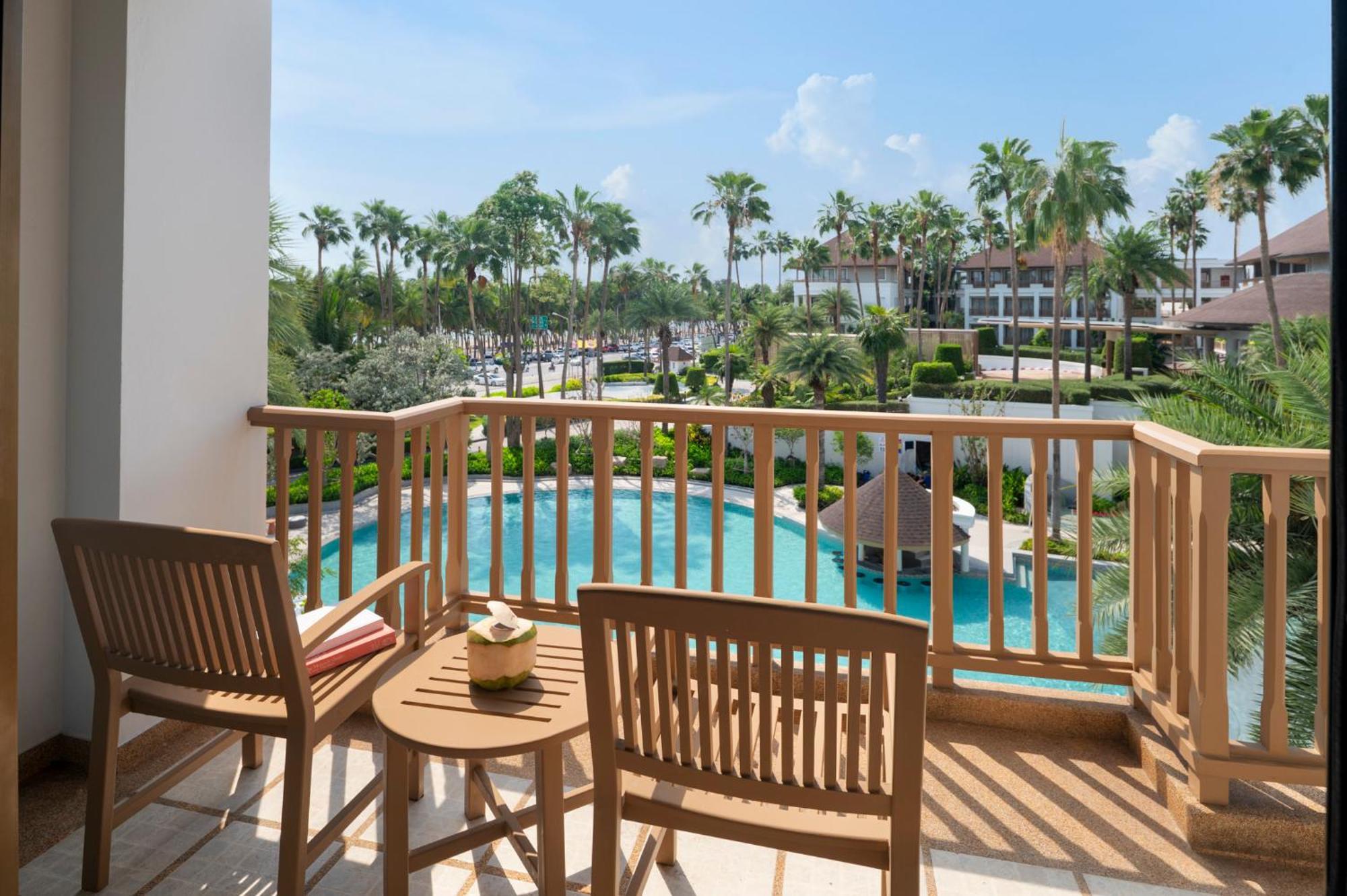 The Tide Resort Bang Saen Luaran gambar